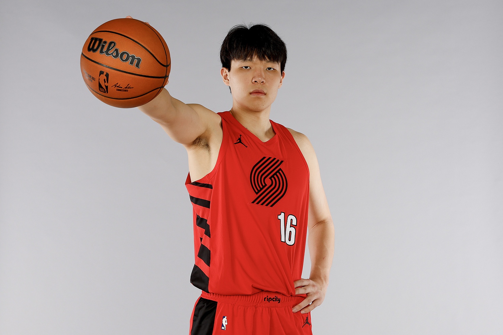 队记:相对于CBA夏联就像开了2倍速 杨瀚森能够适应已算不错